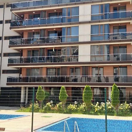 Апартаменти В Помориебей Комплекс Gmina Pomorie Zewnętrze zdjęcie